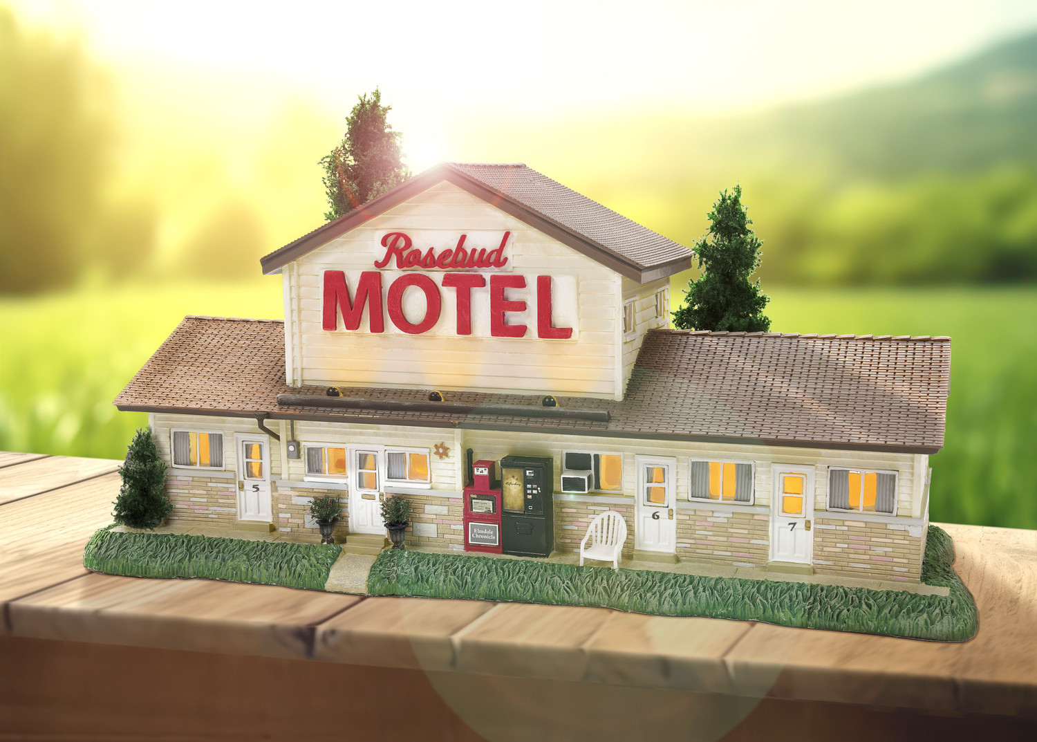 Department 56 Schitt's Creek The Rosebud Motel | Department 56