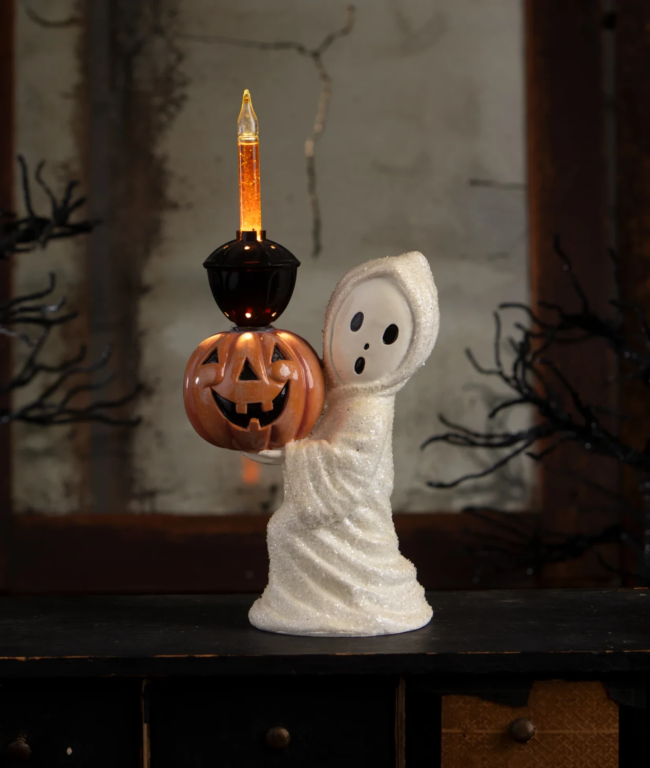 Halloween Ghost Bubble Bath Lamp – Handmade Resin Ghost Reading Book LED Night Light, Color-Changing, Cozy Spooky Decor For Table, Shelf, Fireplace (Pink, 1pc)