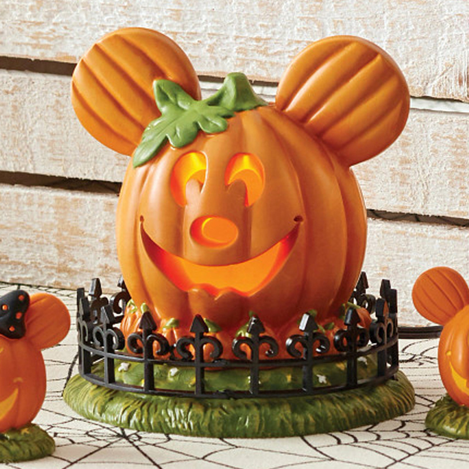 Department 56 Disney's Halloween Village Mickey's Pumpkintown Town Center  Pumpkin 6007731