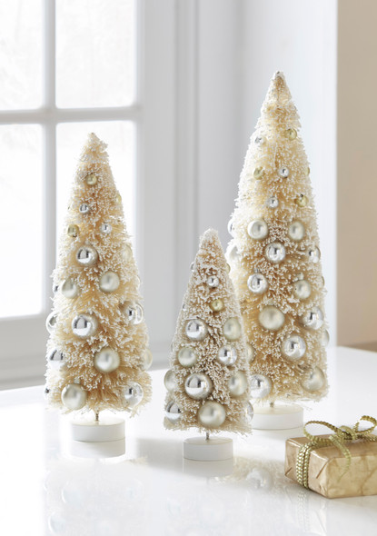 Raz 15" Árvores de escova de garrafa nevada com enfeites Conjunto de decoração de Natal de 3 4319029