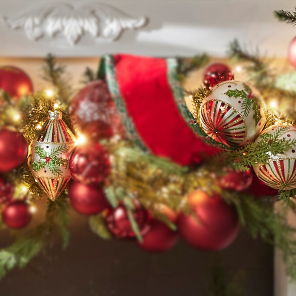 Adorno Navideño De Cristal Con Hoja De Acebo Raz De 4 "4424547