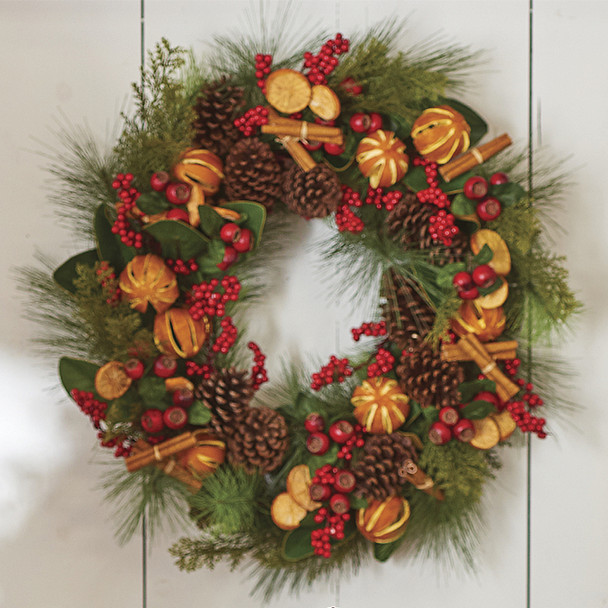Raz 24" Holiday Spice Christmas Wreath W4102559