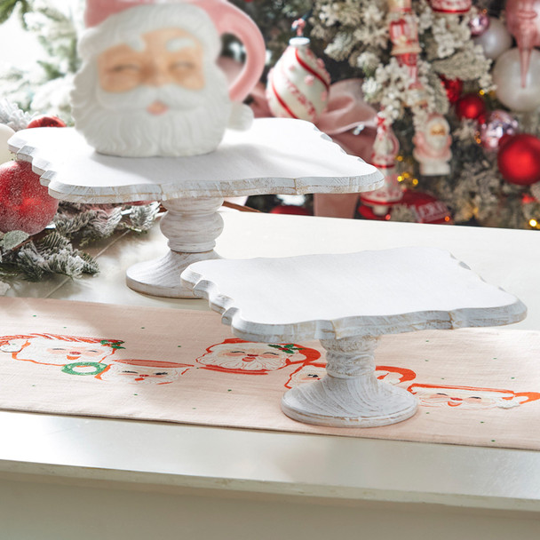 Raz set van 2 vierkante houten witgekalkte kerstdecoratie op voetstuk 4328017