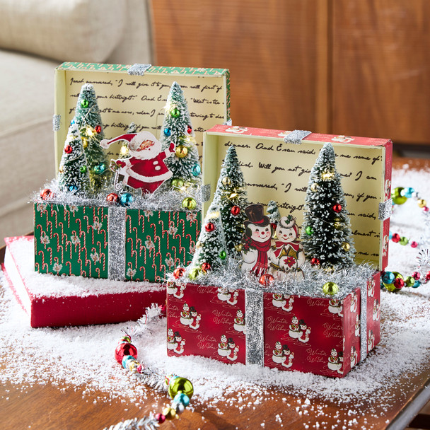 Raz 7" Lighted The Magic of Christmas Vignette Vintage Present Figure 4519124