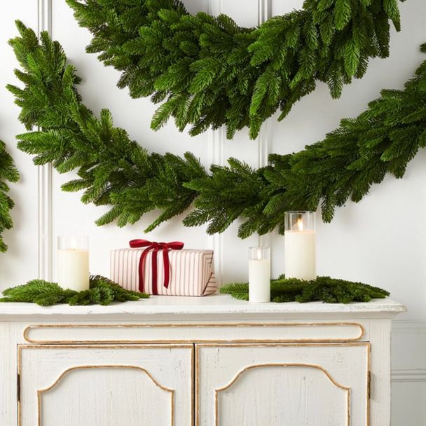 Raz 6' Real Feel Bright Green Cedar Christmas Garland G4641762