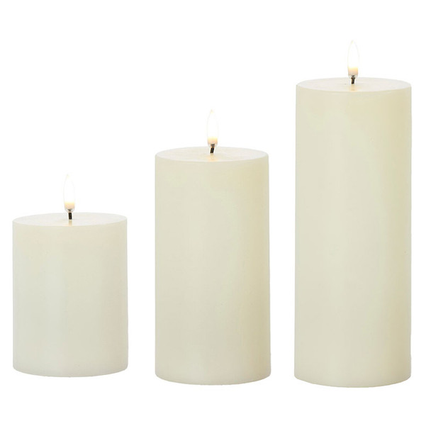 Uyuni 3" x 5", 7" eller 9" Ivory Flat Top Flicker Flame Pillar Candle