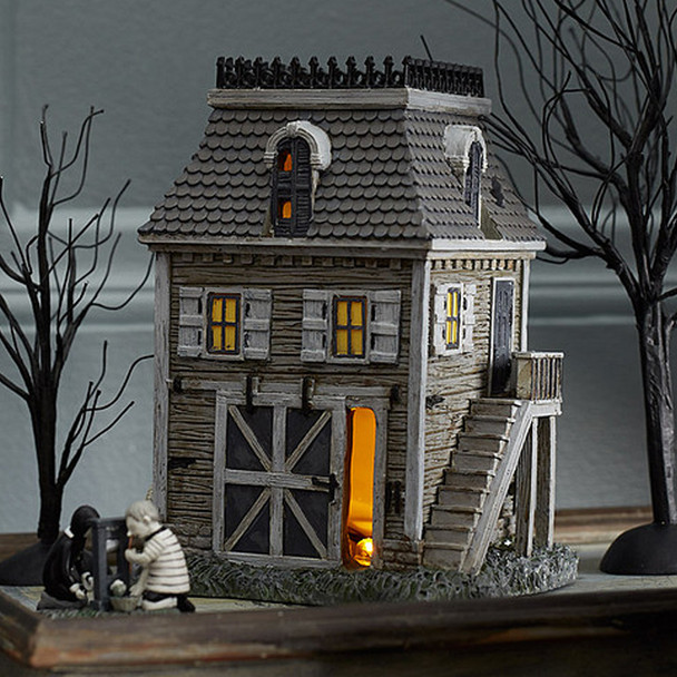 Department 56 villaggio della famiglia Addams, la rimessa delle carrozze 6004825