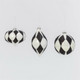4,5" schwarz-weißes Harlekin-Design-Glas-Weihnachtsornament 2544420