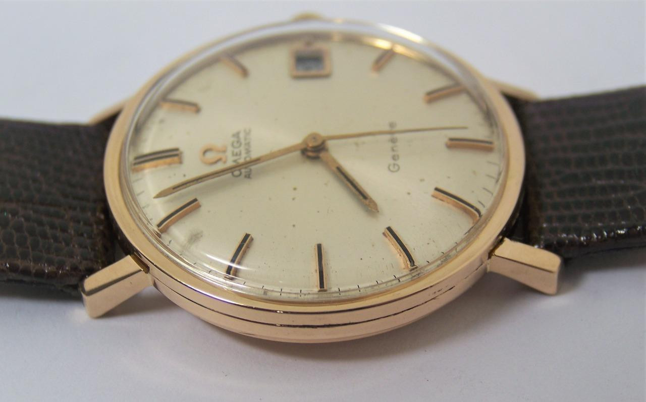 Vintage Solid 18k Rose OMEGA GENEVE Automatic Watch 1960s Cal.565