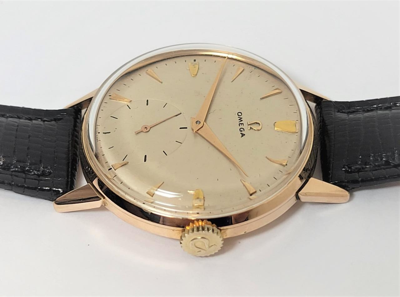 Vintage 18K Rose Gold OMEGA Mens Winding Watch c.1947 Cal