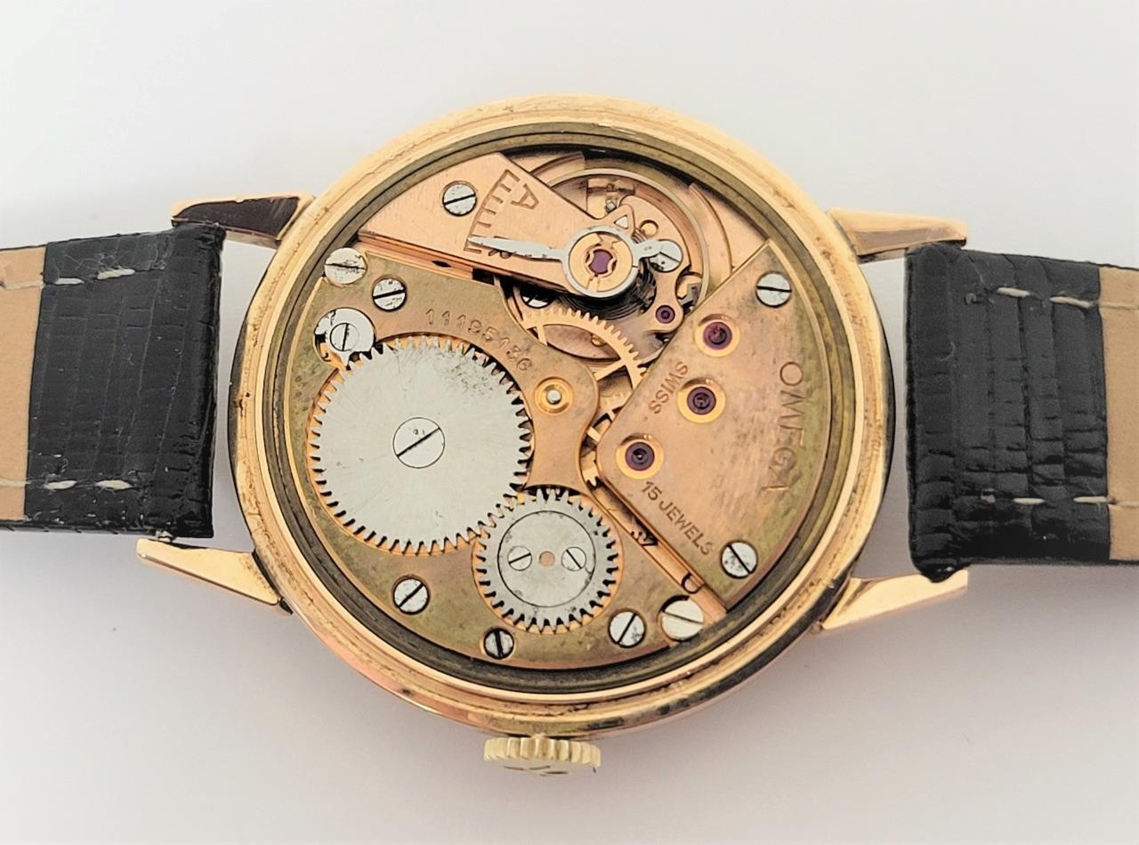 Vintage 18K Rose Gold OMEGA Mens Winding Watch c.1947 Cal