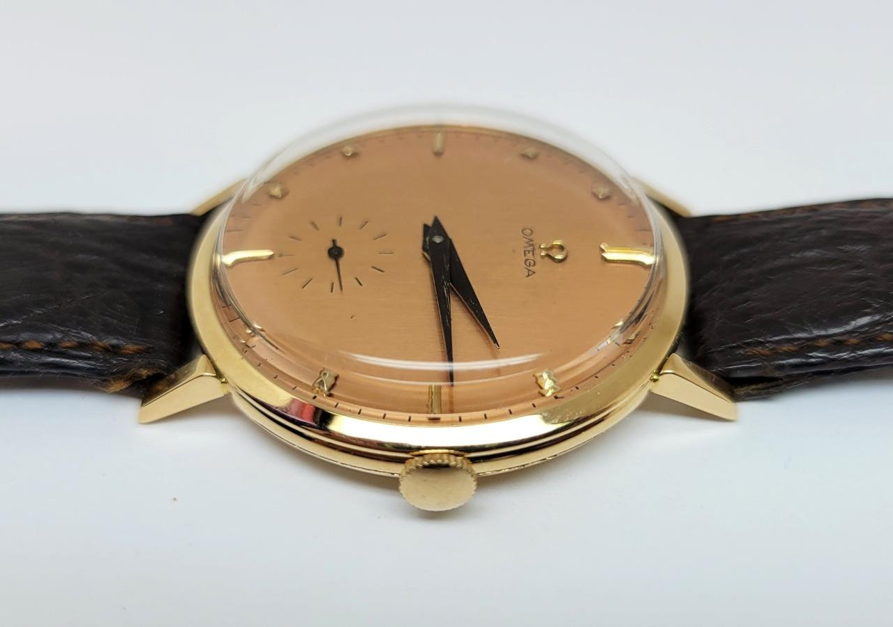 Vintage 18K Rose Gold OMEGA Mens Winding Watch c.1956 Cal.410