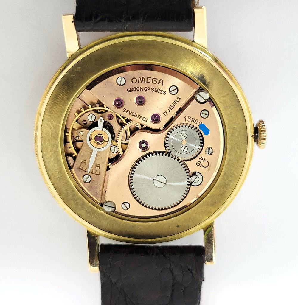 Vintage 18K Rose Gold OMEGA Mens Winding Watch c.1956 Cal.410