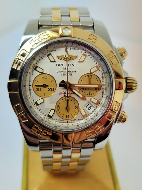 S/Steel & 18k BREITLING CHRONOMAT Chronograph Automatic 41 mm Watch CB0140 EXLNT