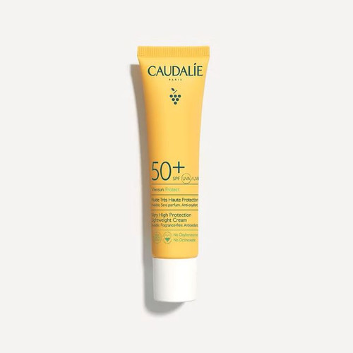 CAUDALIE VINOSUN FLUIDO SPF 50