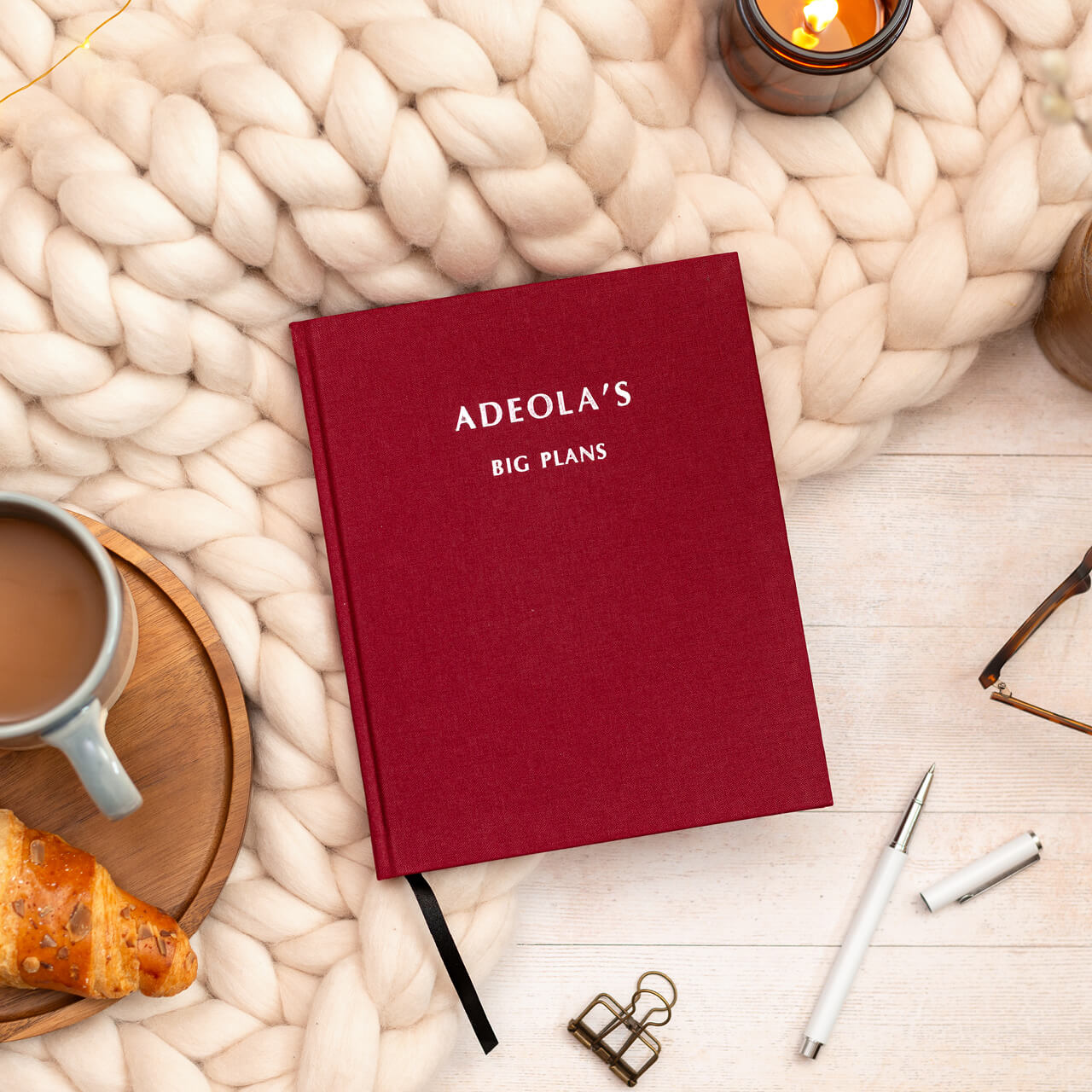 Clothbound Vintage Notebook (A5+) Clothbound Vintage Notebook (A5+)