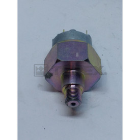 SWITCH, PRESSURE, ENGINE OIL, CUMMINS 4B3.9