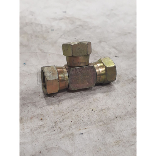 3/8" F/F/F TEE SWIVEL ADAPTOR