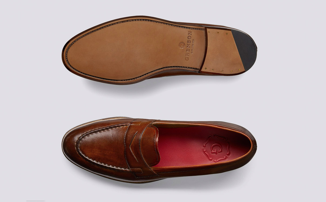 leje Indbildsk elite Lloyd | Mens Loafers in Tan Handpainted Leather | Grenson Shoes