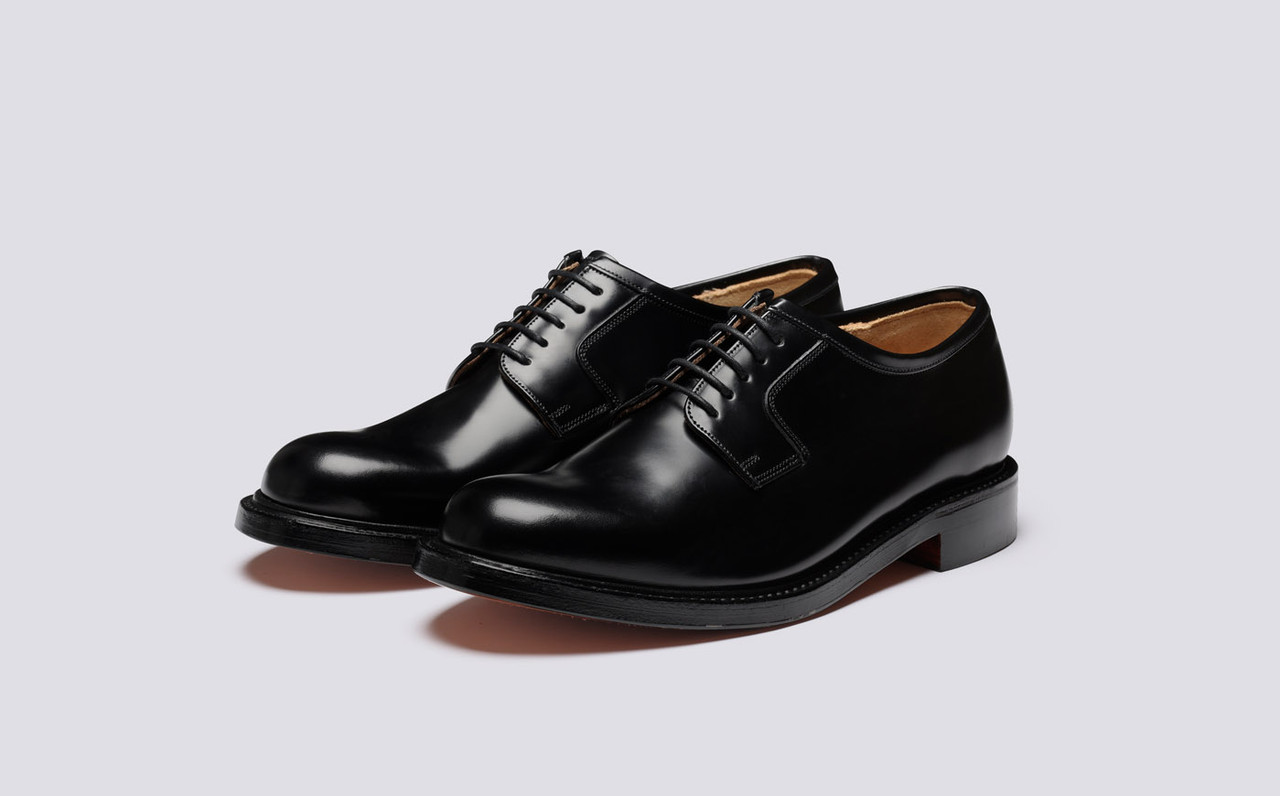 Eddie Redmayne in Grenson for Vogue Greece - Grenson