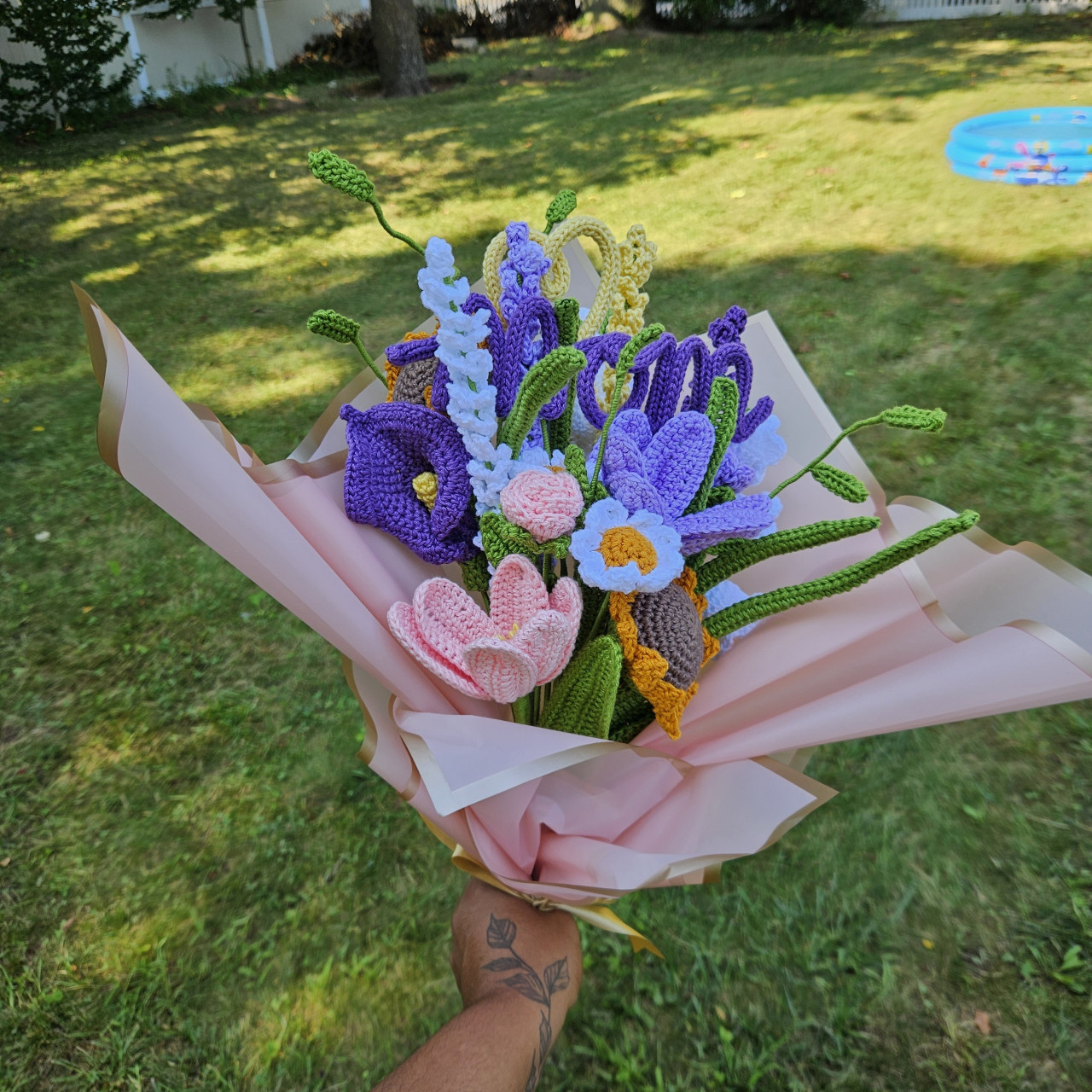 Build-Your-Own Bouquet