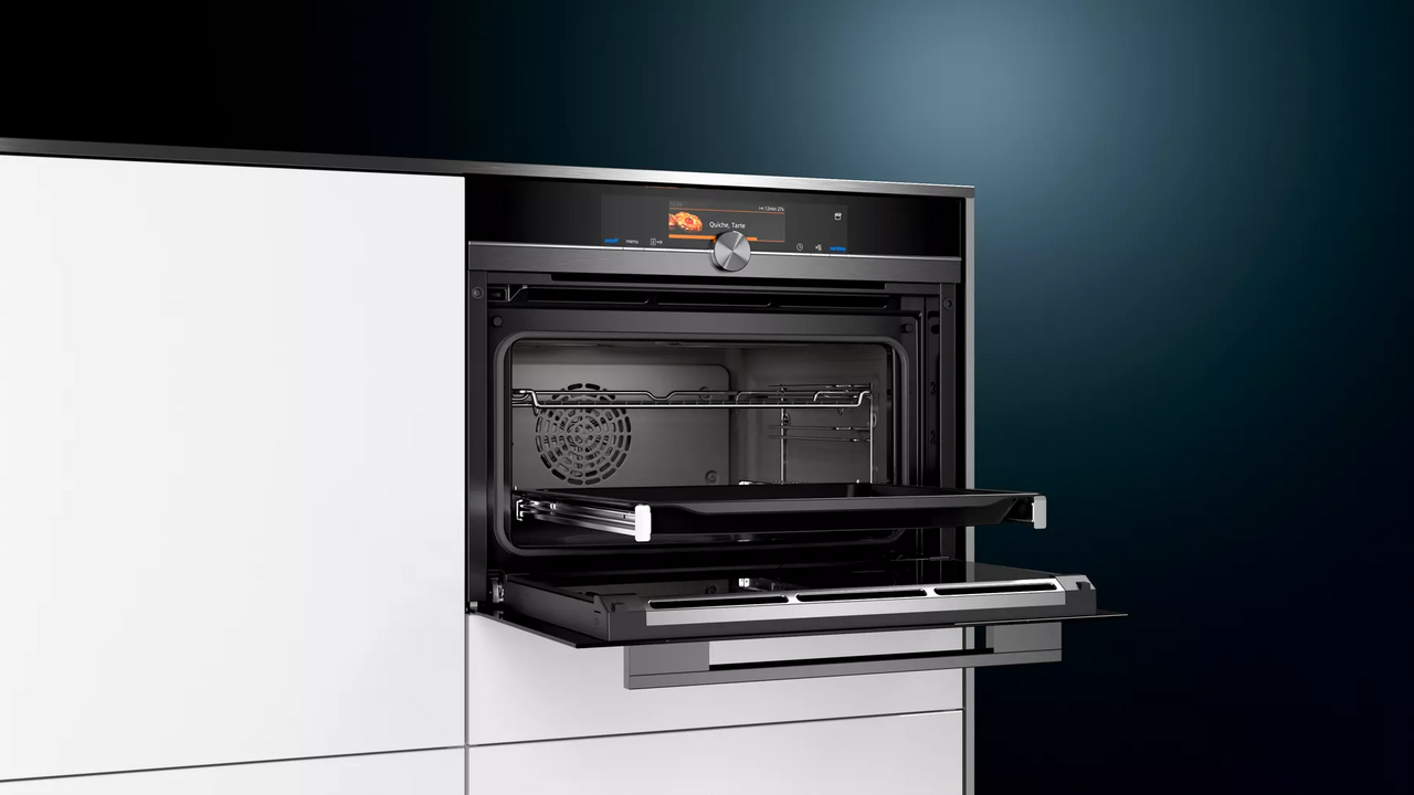 CS858GRB7B - 45cm iQ700 Compact Multi Oven with Full Steam - Black Steel (Last One. Ex-Display Campbelltown)