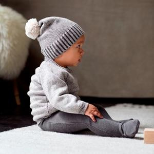 Dark Moon Knitted Legging With Feet