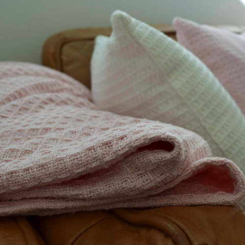 Organic Cotton Waffle Handloom Blanket - Byron Blush