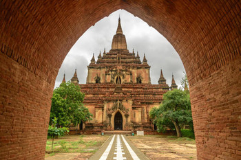 Entrance to Htilominlo Temple Buddhist Temple Bagan Myanmar Photo Photograph Thick Paper Sign Print Picture 12x8