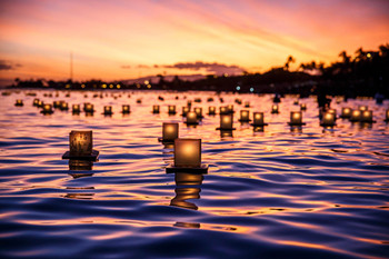 Japanese Floating Illuminated Lanterns at Sunset Photo Photograph Cool Wall Decor Art Print Poster 18x12