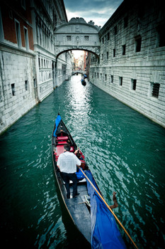 Gondolier and the Bridge of Sighs Venice Italy Photo Photograph Cool Wall Decor Art Print Poster 12x18