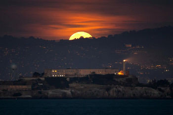 Full Moon Rises over Alcatraz San Francisco Bay Photo Photograph Cool Wall Decor Art Print Poster 18x12
