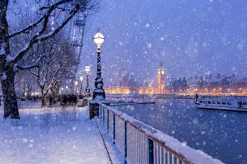 Snowing on Jubilee Gardens in London at Dusk Photo Print Stretched Canvas Wall Art 24x16 inch