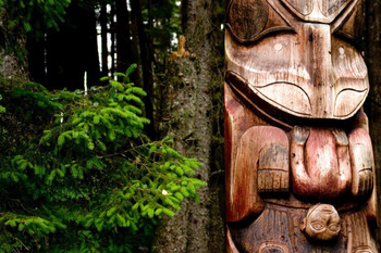 Sitka Totems Sitka National Historical Park Photo Print Stretched Canvas Wall Art 24x16 inch