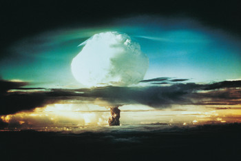 Nuclear Bomb Test Bikini Atoll and Enewetak 1952 Photo Photograph Cool Wall Decor Art Print Poster 18x12