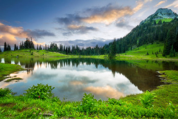 Tipsoo Lake Northern Cascade Range Pierce County Washington Photo Photograph Cool Wall Decor Art Print Poster 18x12