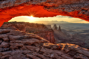 Mesa Arch Canyonlands National Park Utah Sunrise Landsape Photo Cool Wall Decor Art Print Poster 24x36