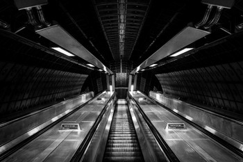 London Underground Station Escalator Photo Stretched Canvas Art Wall Decor 16x24