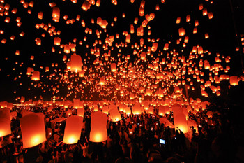 Floating Lanterns Festival Yee Peng Chiang Mai Thailand Photo Photograph Cool Wall Decor Art Print Poster 18x12