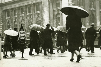 Pedestrians Walking in Rain New York City B&W Photo Photograph Cool Wall Decor Art Print Poster 36x24