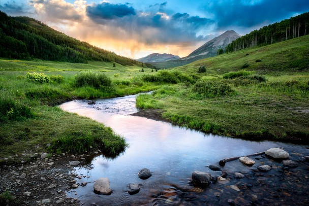 Crested Butte Colorado Rocky Mountains Landscape Photo Stretched Canvas Wall Art 24x16 inch