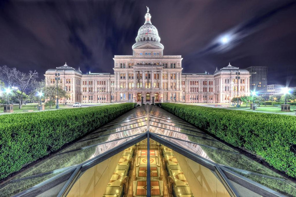 Texas State Capitol in Early Morning Photo Photograph Cool Wall Decor Art Print Poster 36x24