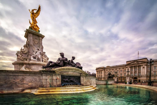 Victoria Memorial Buckingham Palace Westminster London England UK Photo Photograph Cool Wall Decor Art Print Poster 36x24