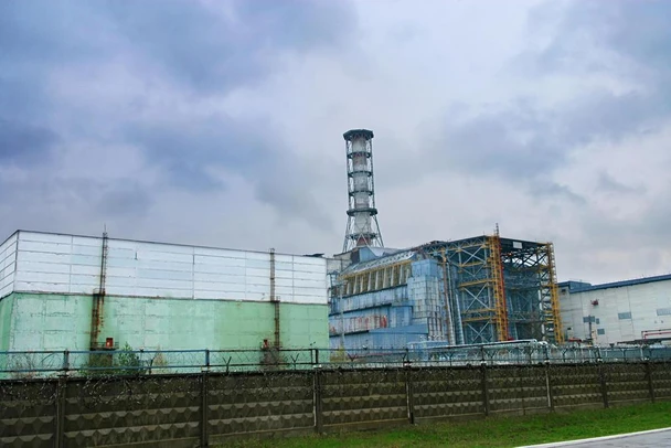 Laminated Russia Chernobyl Nuclear Electric Power Station Photo Photograph Poster Dry Erase Wall Art 18x12