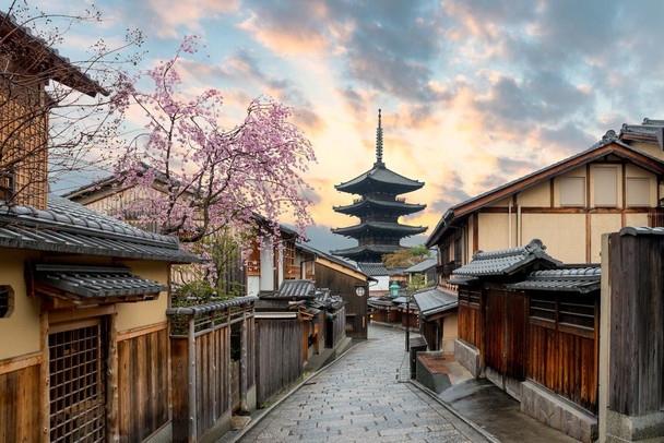 Yasaka Pagoda Sannen Zaka Street Cherry Blossom Kyoto Japan Photo Cool Wall Decor Art Print Poster 36x24