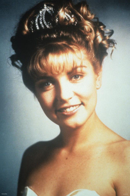 laura palmer prom dress Laminated Twin Peaks Laura Palmer Prom Queen Photo Season 1 David Lynch TV  Show Series Merchandise Poster Dry Erase Sign 24x36