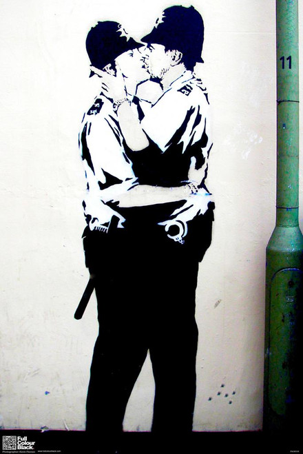 新品 Mighty Jaxx - KISSING COPPERS BANKSY MIGHTY JAXX】KISSING COPPERS BLACK WHITE - BRANDALISED