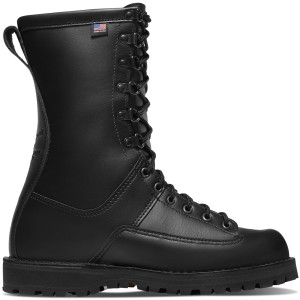 Danner Fort Lewis 10" Black tactical boot front view showing full-grain leather and tall profile Danner Fort Lewis 10" Black tactical boot front view showing full-grain leather and tall profile