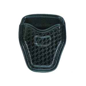 Close-up of pull-through opening on AccuMold Elite 7934 handcuff case Close-up of pull-through opening on AccuMold Elite 7934 handcuff case