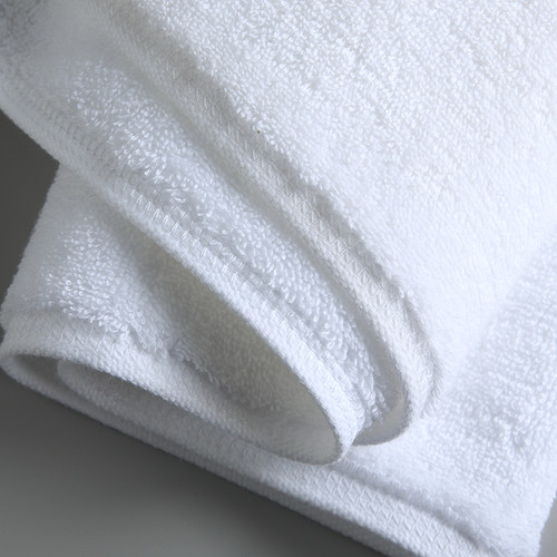 Bath sheet vs Bath towel – Gozatowels